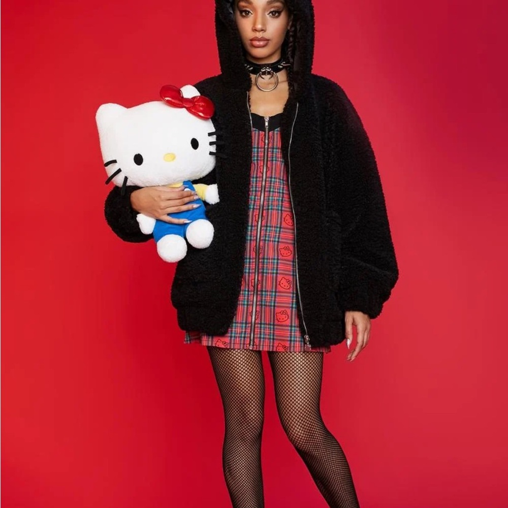 Dolls Kill x Hello Kitty "Keep it Cute" Black Teddy Fur with Hood. M. Like new